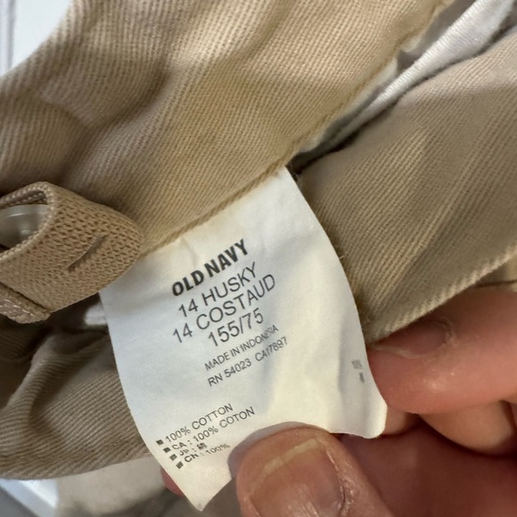Old Navy Boy husky Tan Pants - Picture 4 of 6